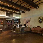 Palazzo Cardinal Cesi 4*