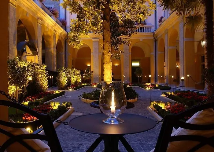 Palazzo Cardinal Cesi Hotell