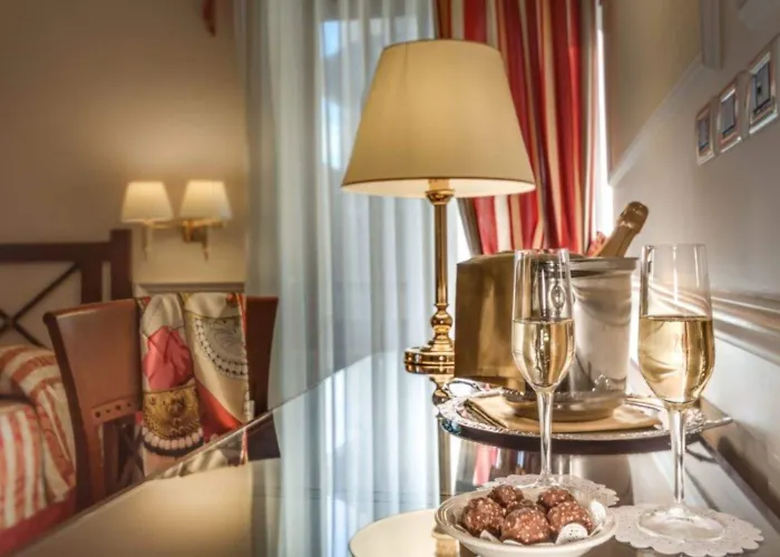 Palazzo Cardinal Cesi Hotell Rom