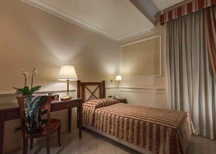 Palazzo Cardinal Cesi Hotell