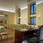 Hotel Palazzo Cardinal Cesi 4*