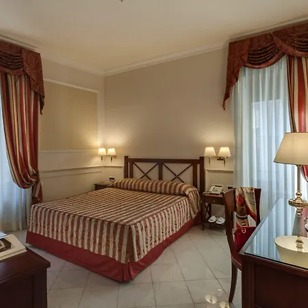 Palazzo Cardinal Cesi Szálloda 4*
