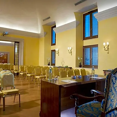 Palazzo Cardinal Cesi רומא