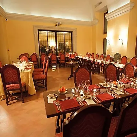 מלון Palazzo Cardinal Cesi 4*