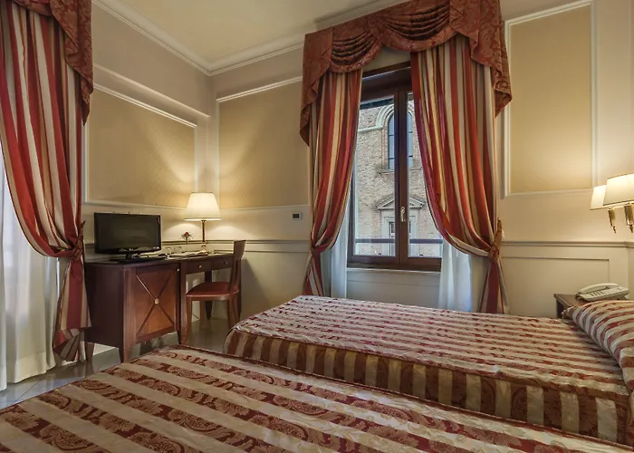 Palazzo Cardinal Cesi 4*