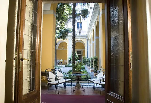 Palazzo Cardinal Cesi מלון 4*