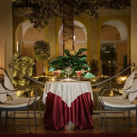 팔라쪼 카디널 세시 로마